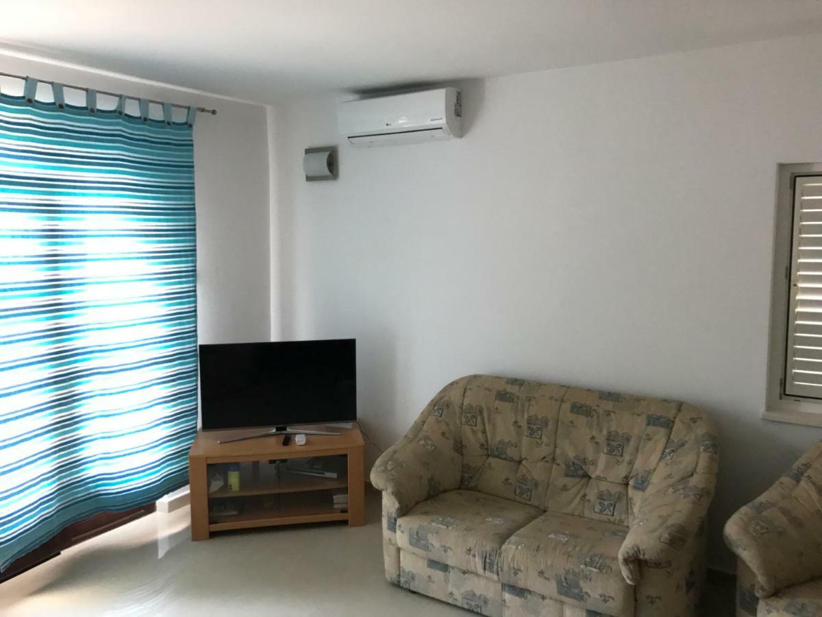 Apartments Volarevic Blace Εξωτερικό φωτογραφία